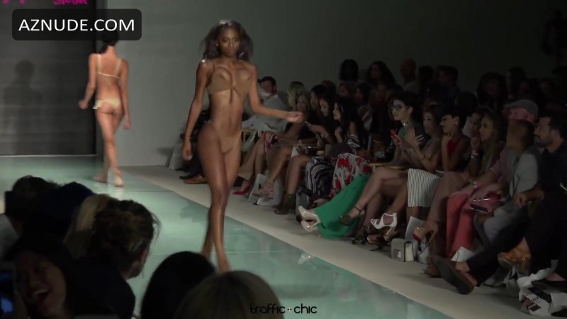 Naked podium