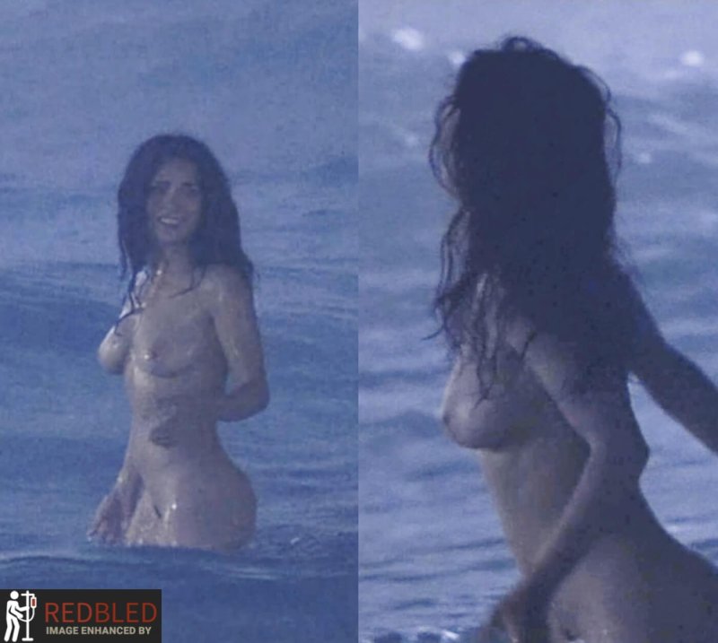 Salma Hayek Naked