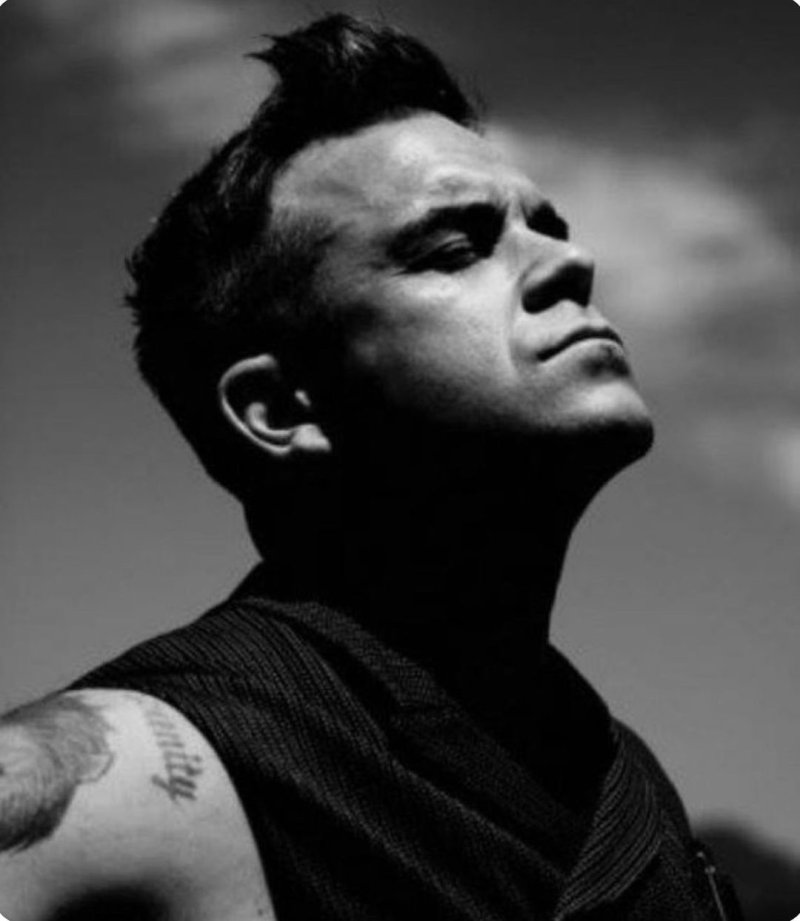 Pic: Robbie William