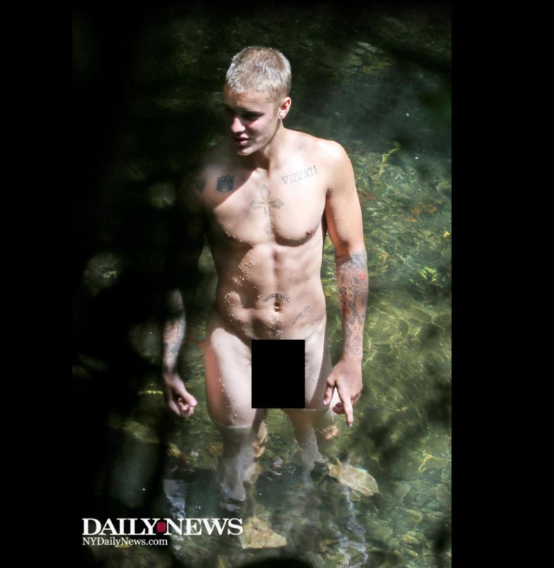 Pic: Justin Bieber Naked on Bora Bora