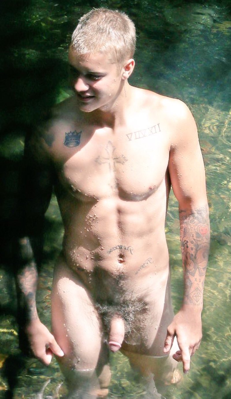 Pic: Justin Bieber Naked without panties