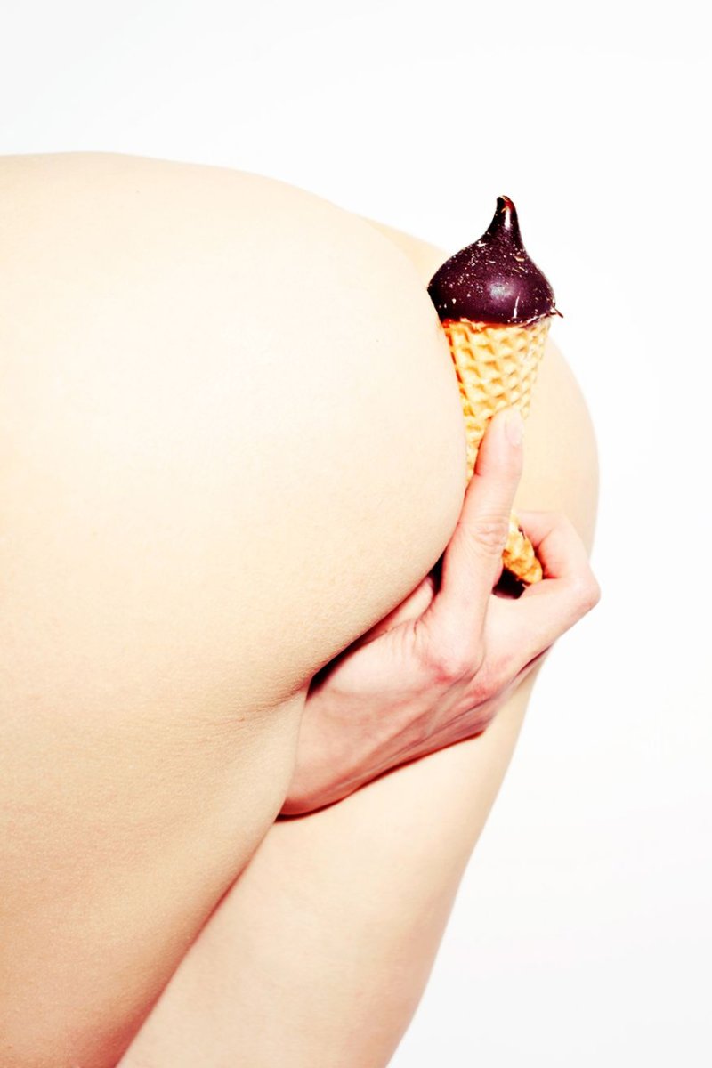 Pic: Ice cream chocolate horn