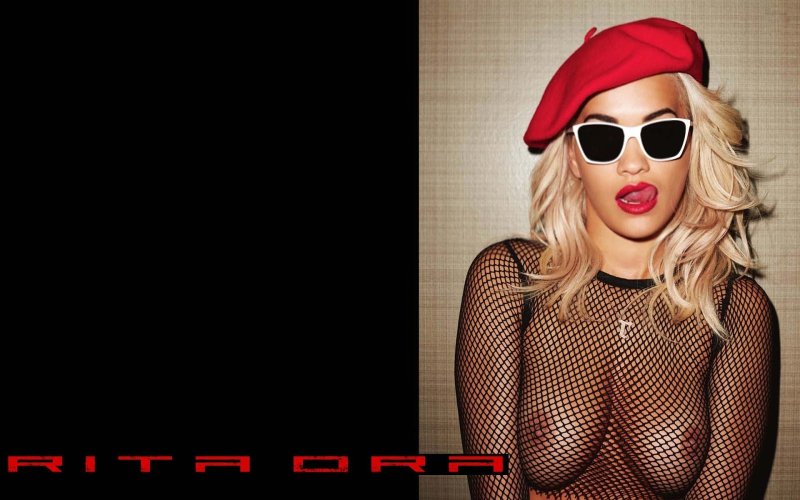 Naked Rita Ora