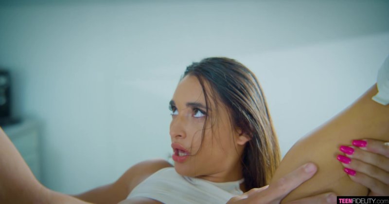 Ada Makhacheva Kira Queen Cum