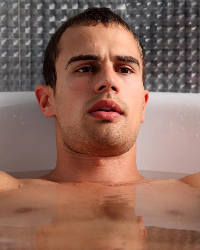 Theo James in the bathroom