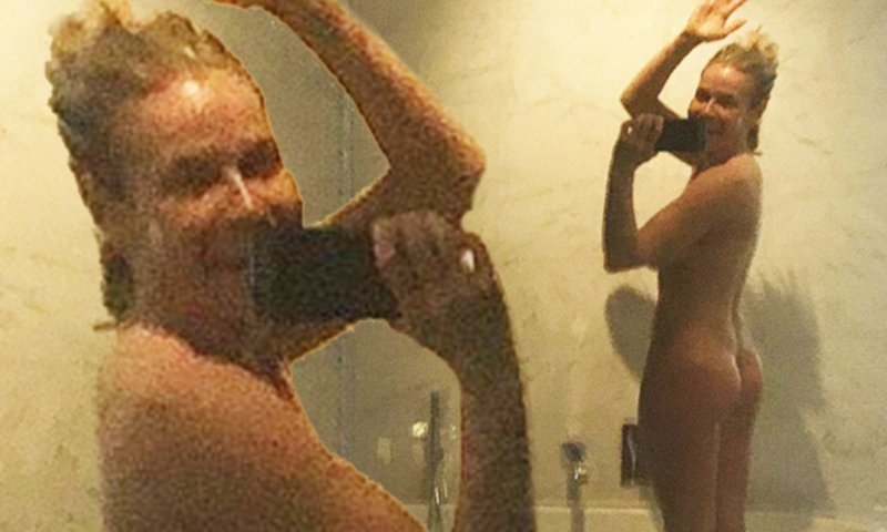 Pic: Chelsea Handler nude