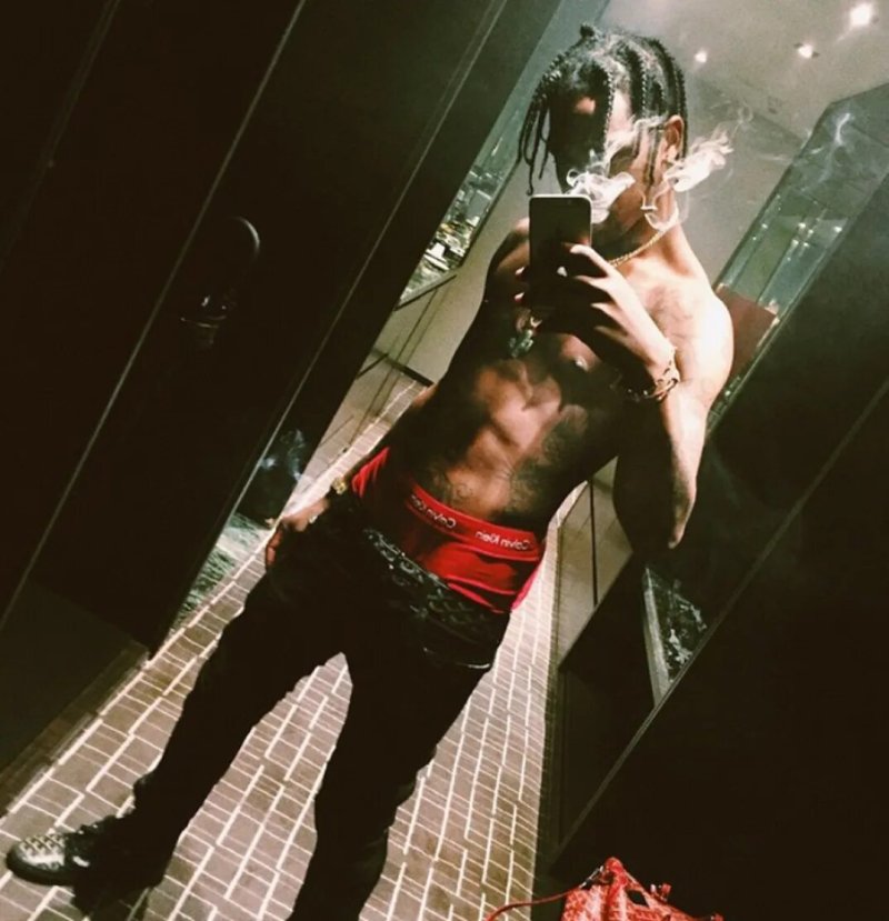 Travis Scott torso