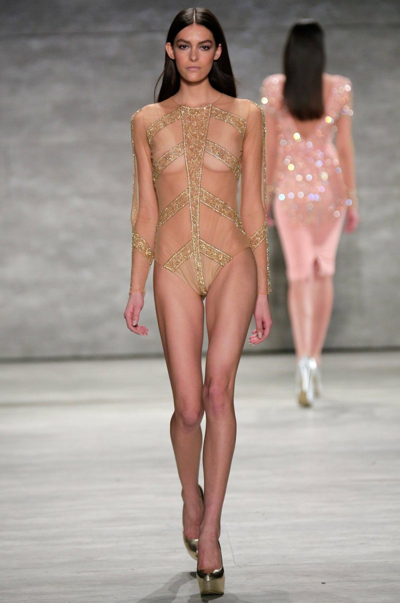 Fashion naked