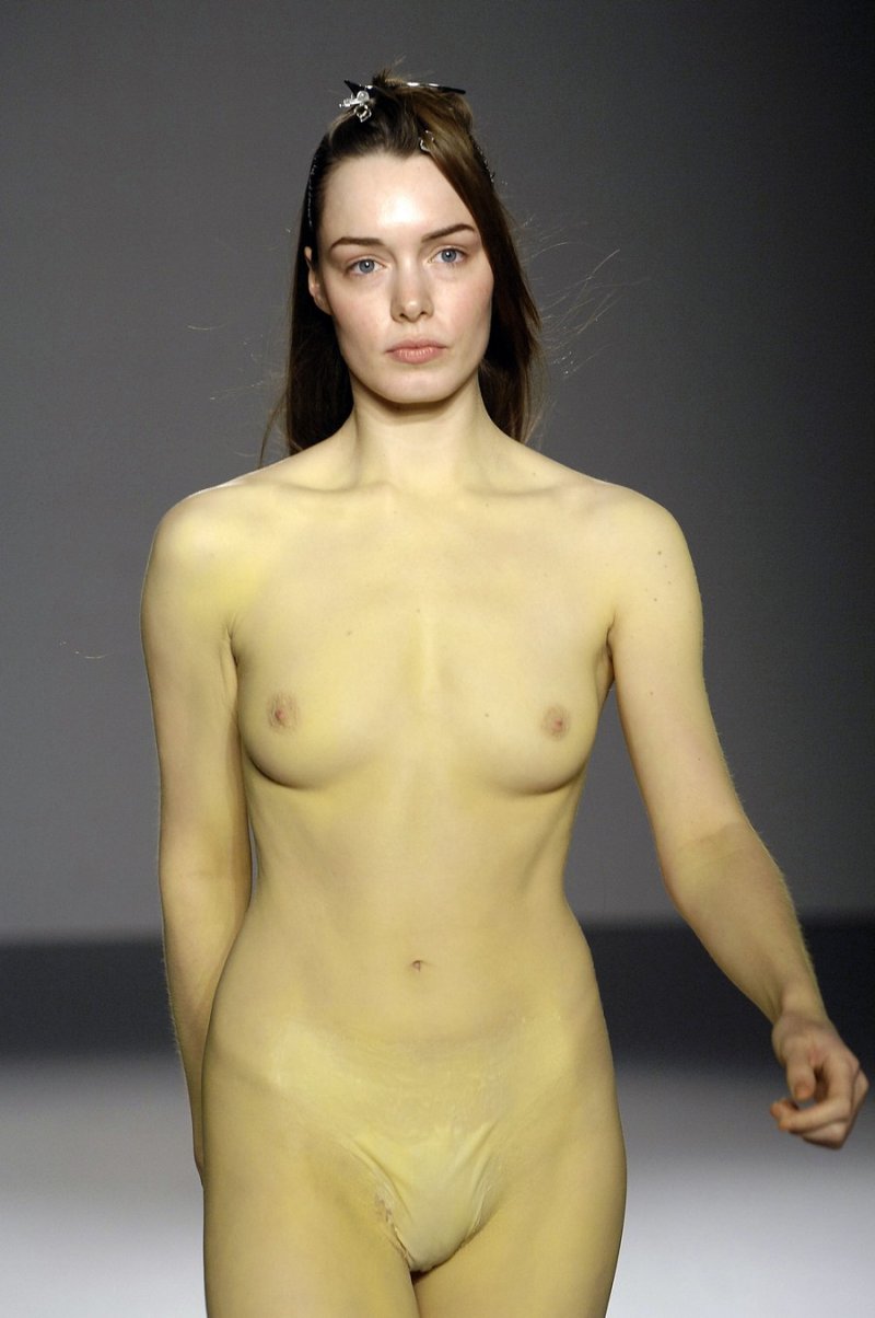 Naked Fashion Charlie Le Mind