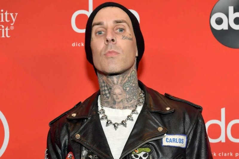 Travis Barker and Courtney Kardashian