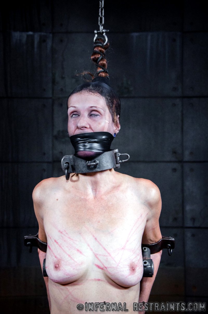 BDSM Metal bandage