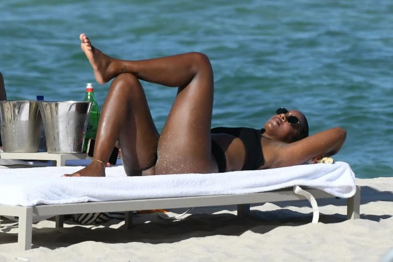 Kelly Rowland American singer