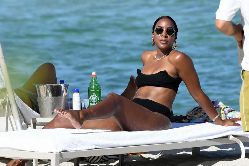 Kelly Rowland American singer