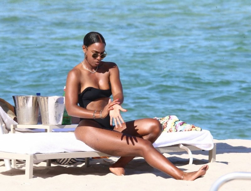 Kelly Rowland Bikini