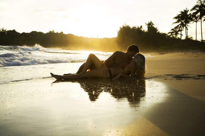 Erotic photo shoot on the shore