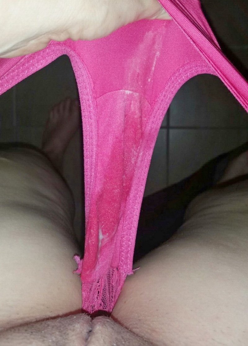 Girls in dirty panties
