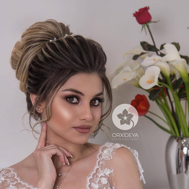 Hairstyle for long hair Wedding