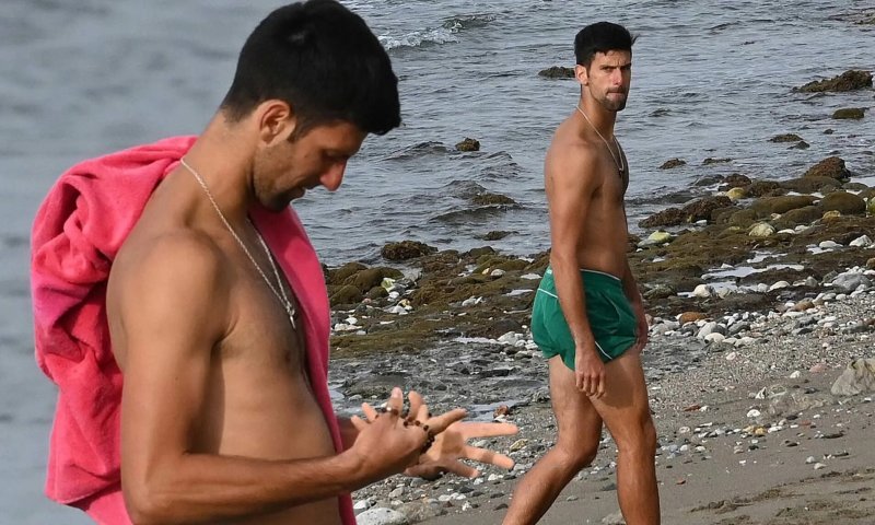 Novak Jokokovych Torsos