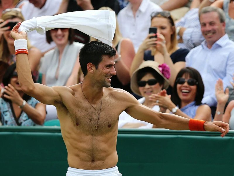 Novak Jokovic Bulge