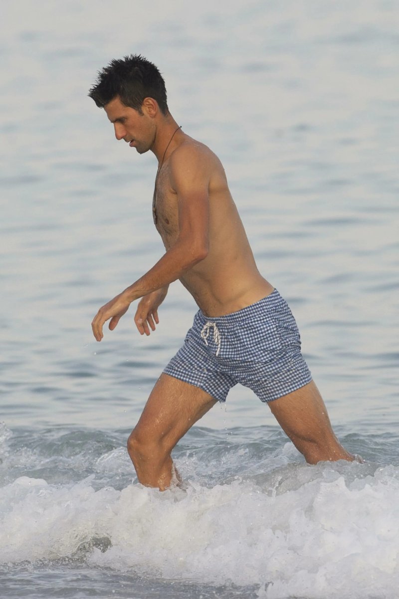 Novak Jokovic Bulge