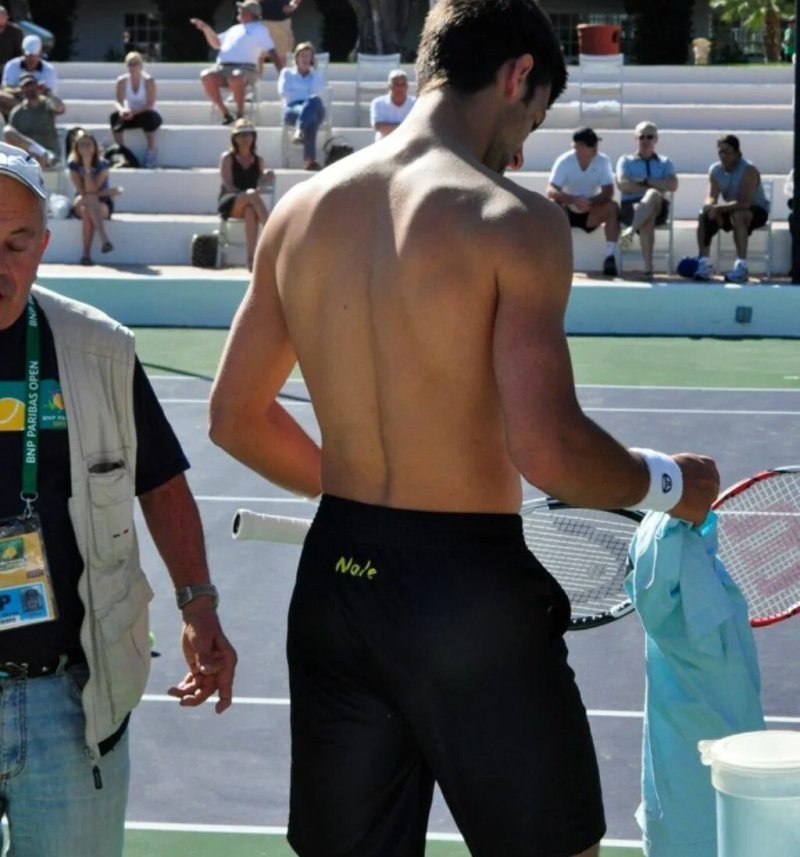 Pic: Novak Jokovic Bulge