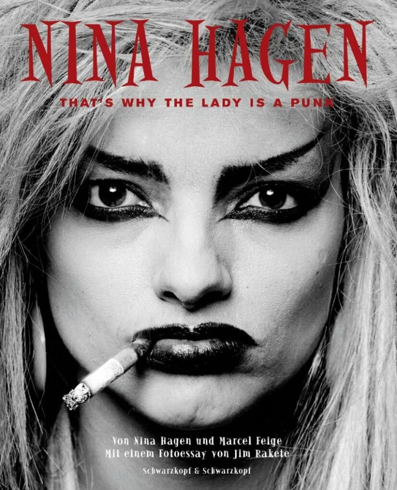 German singer Nina