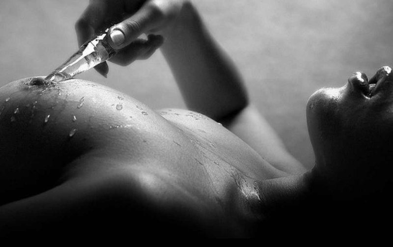 Erotic photography