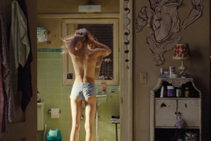 Dakota Johnson Social Network