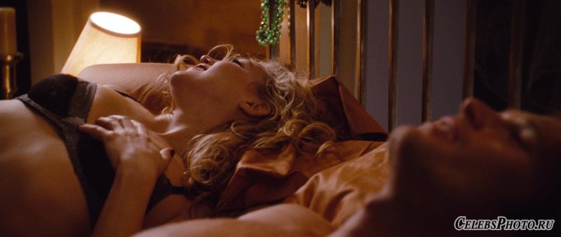 Kate Hudson Naked