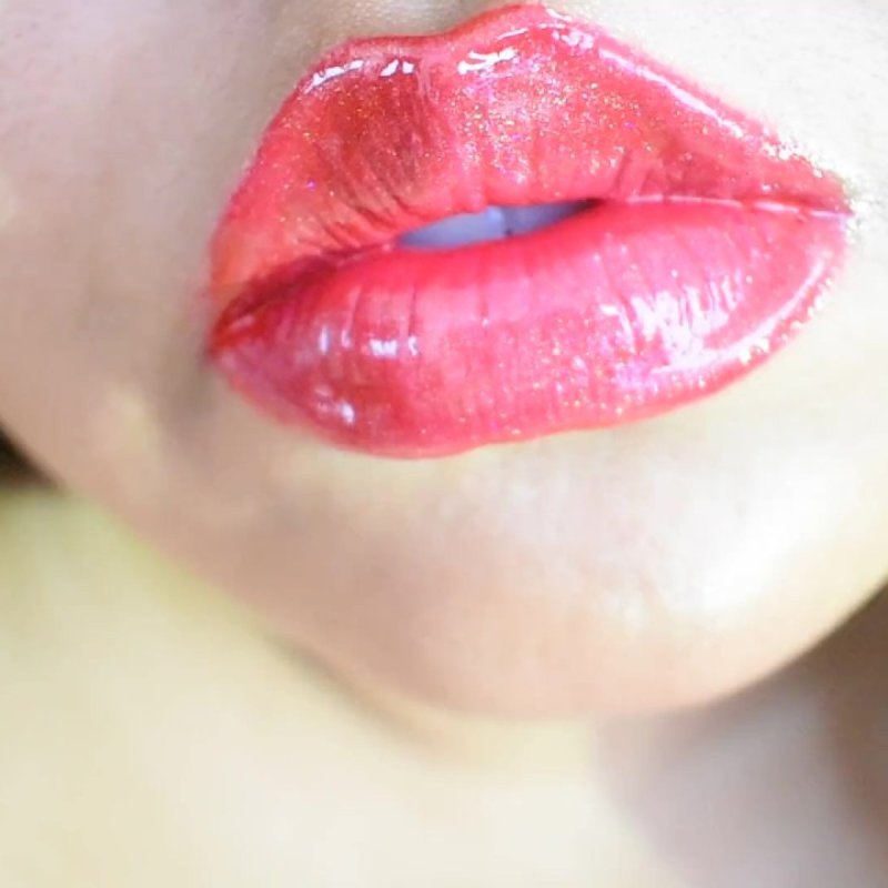 Red lip gloss