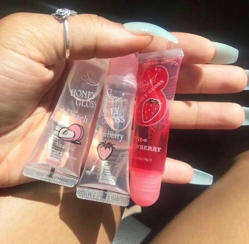 Aesthetic lip balms