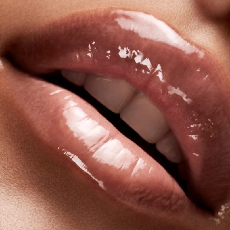 Moisturized lips