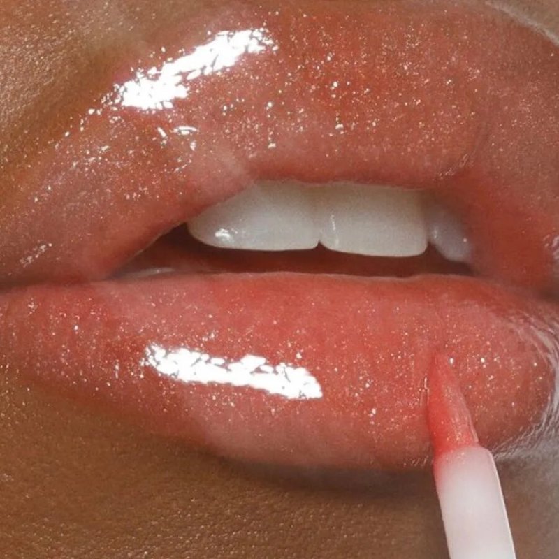 The lips are transparent