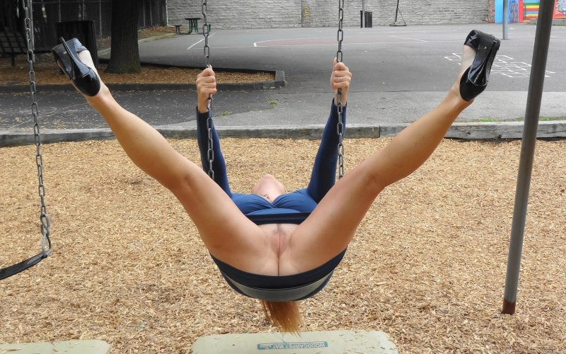 Girls without panties porn