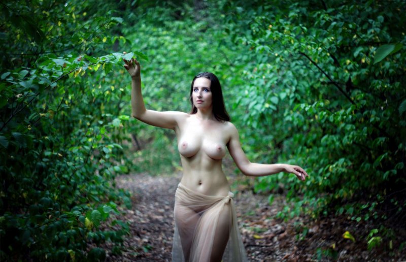 Girls Nude
