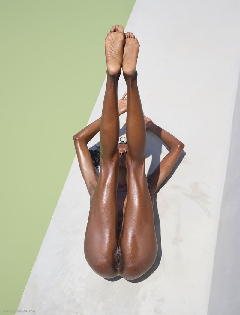 Dark -skinned models