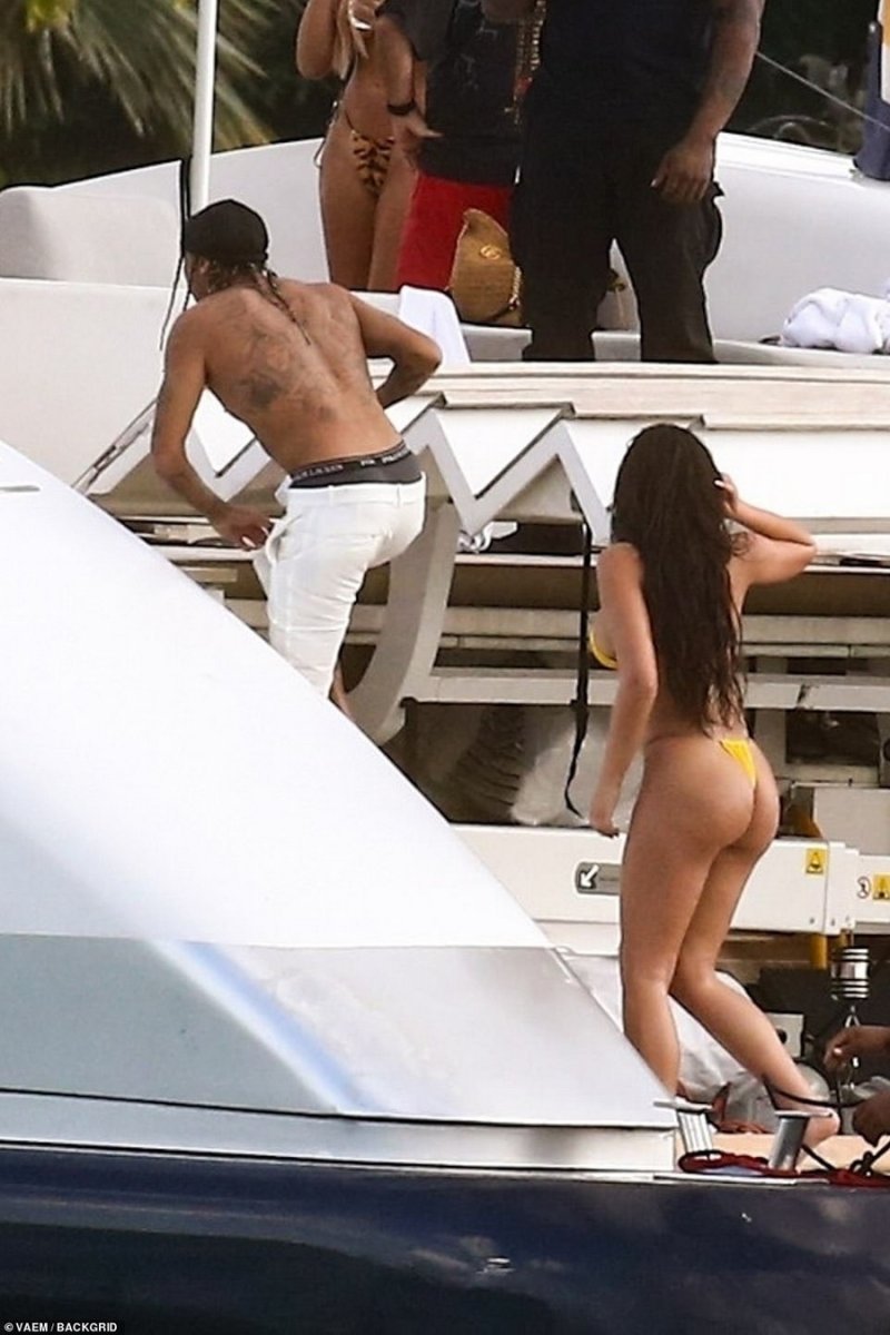 Amanda Trivizas Tyga