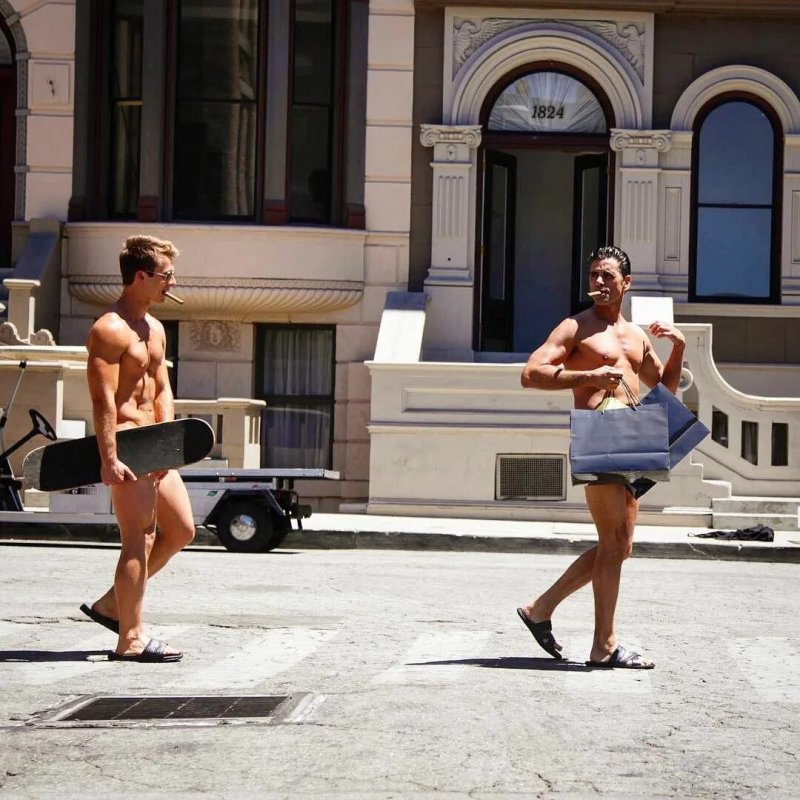 Naked Glen Powell