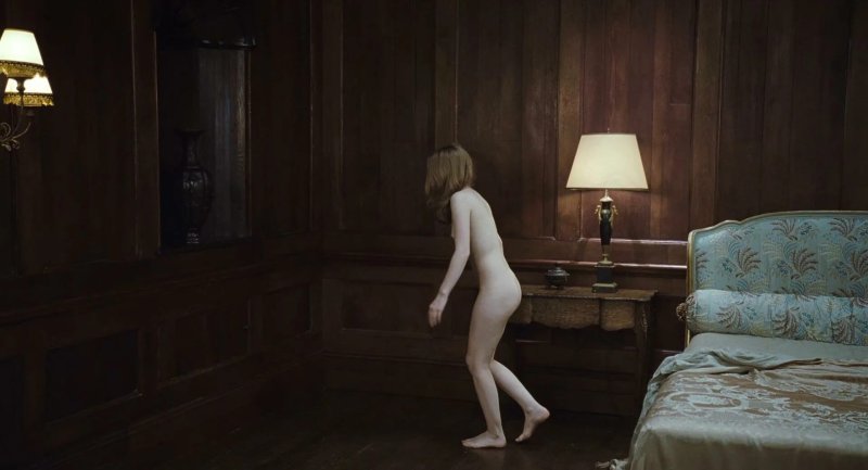 Emily Browning Sleeping Beauty