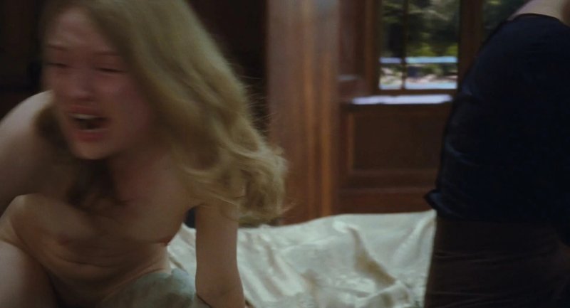 Emily Jane Browning Nudes