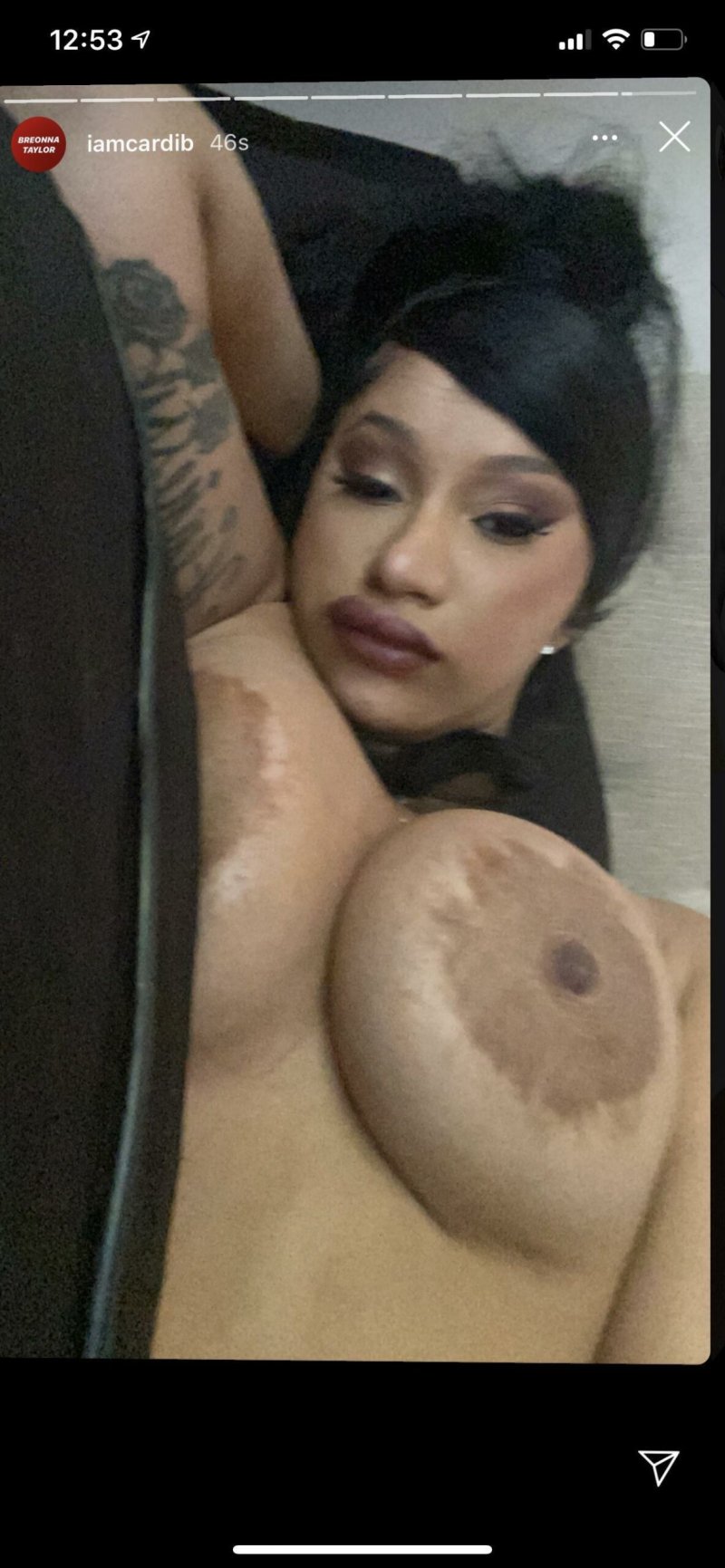 Cardi bi boobs