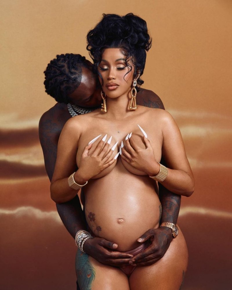 Cardi b Pregnant