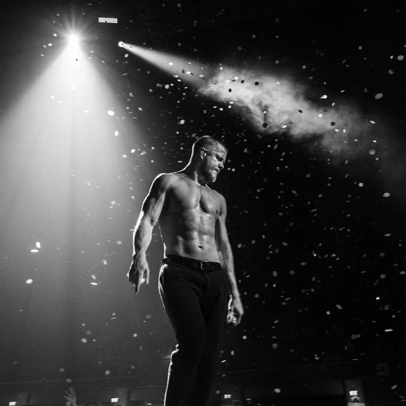 Dan Reynolds Thors