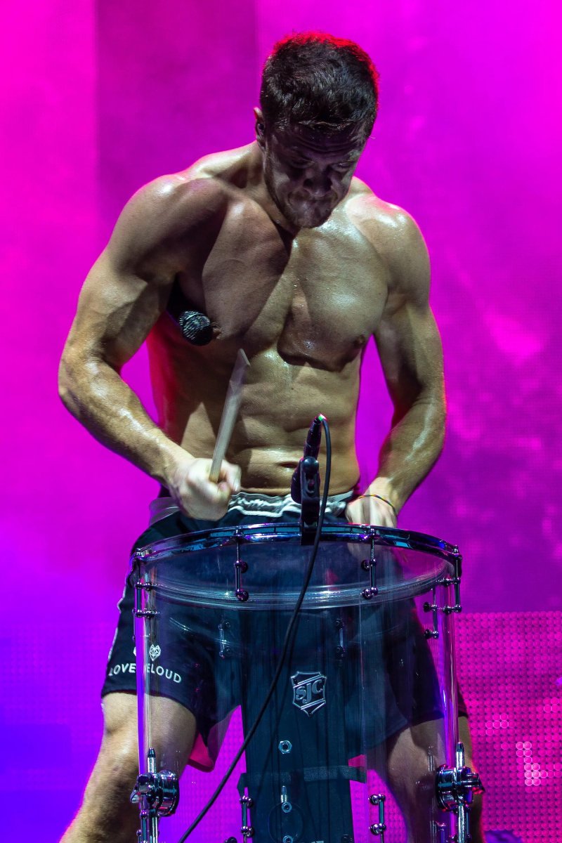 Dan Reynolds Thors