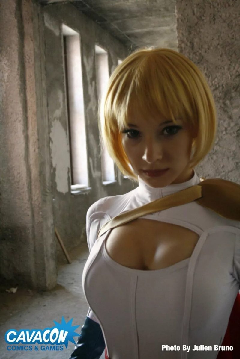 Anna Redei Enji