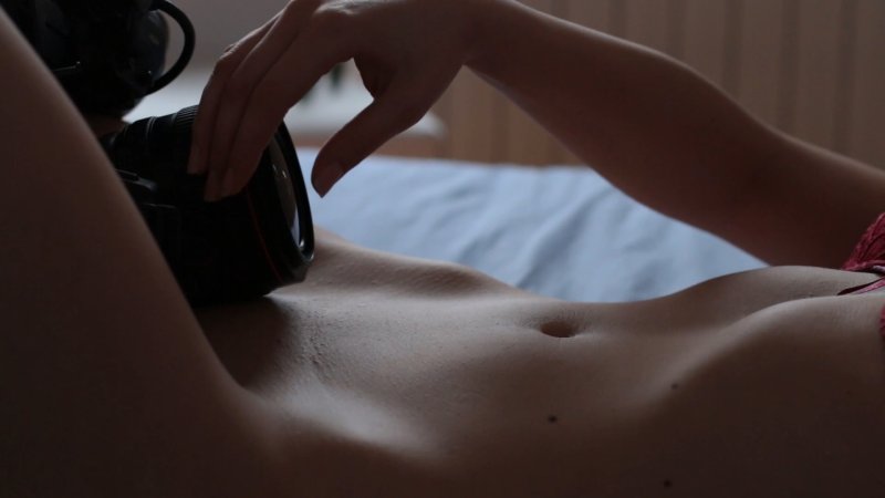 Feminine tummy