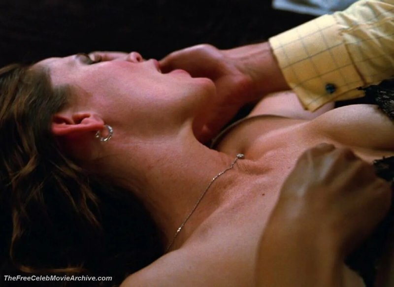 Naked Jennifer Garner