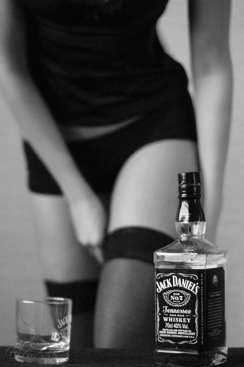 Jack Daniels and Girls