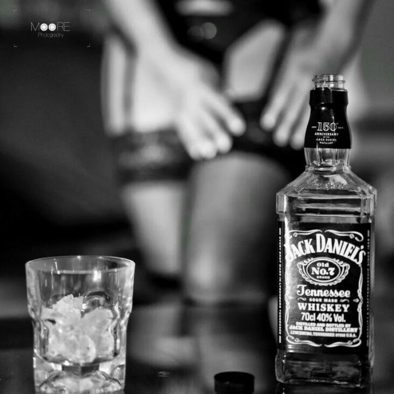 Jack Daniels whiskey girl