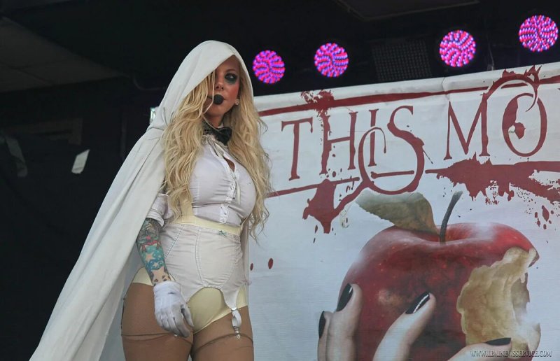 Maria Brink